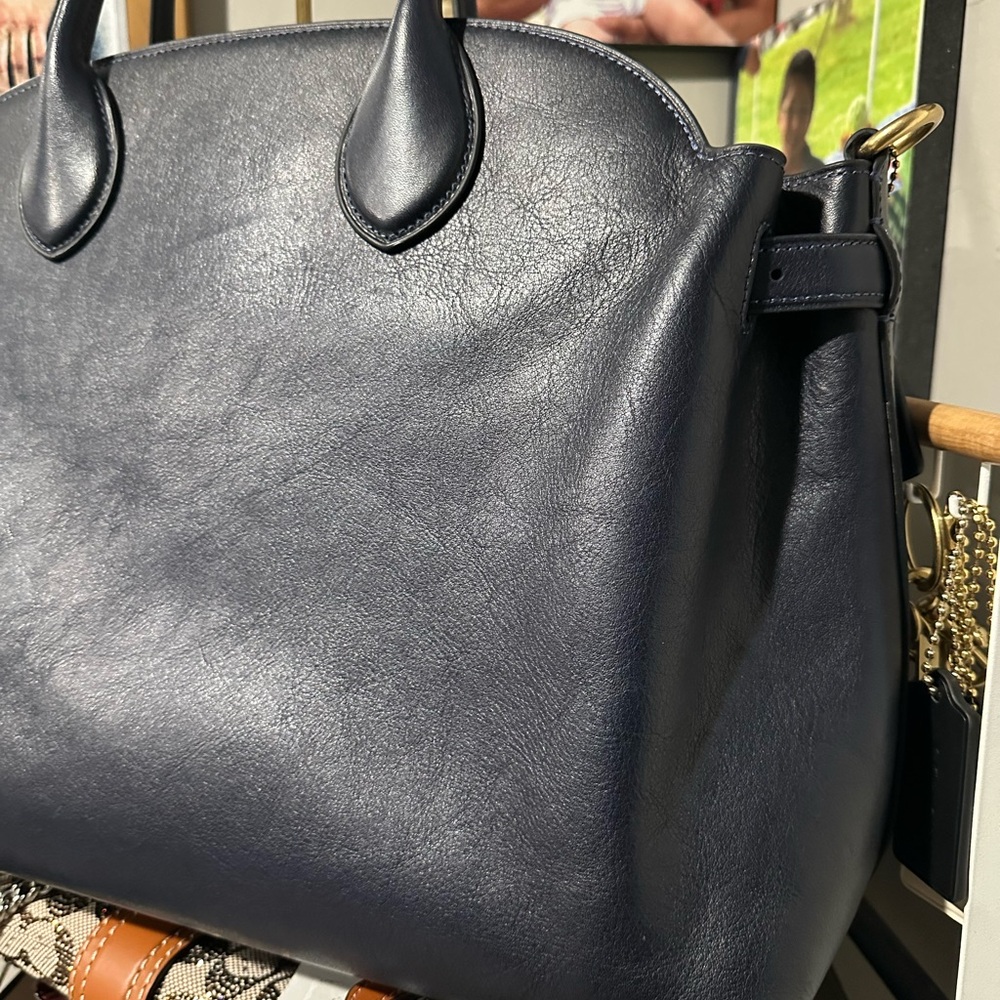 Coach Empire 40 in Navy - Picture 3 of 13